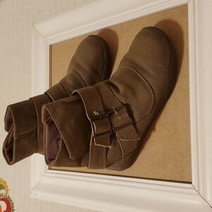 So Khaki Garnnet ankle boots size 7